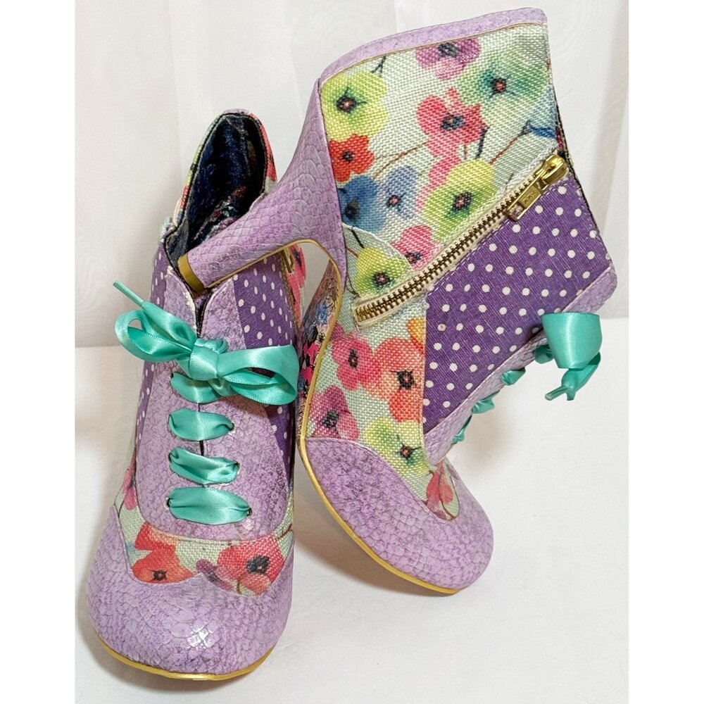 Irresistibly Adorable! IRREGULAR CHOICE "Blair Elfglow" - Ankle Boots - Size 9